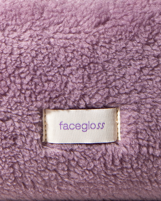 NECESER FACEGLOSS